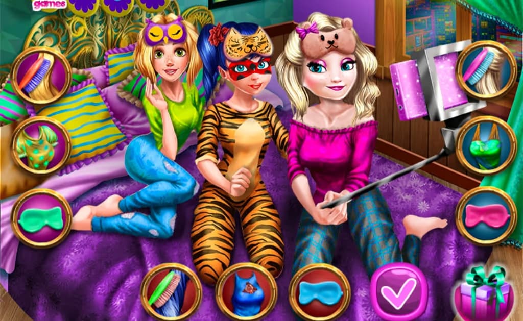 BFFs Sleepover Selfie logo