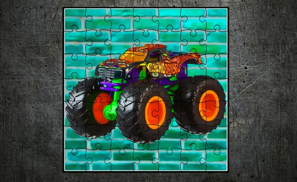 Huge Monster Trucks logo