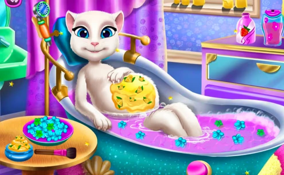 Pregnant Kitty Spa logo